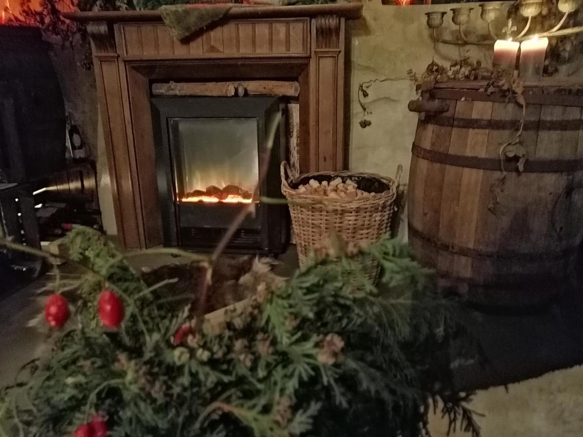 Le Hangar Des Voyageurs Petit-Halleux Eksteriør billede